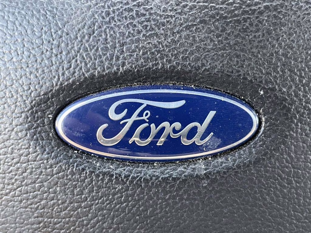 2016 Blue Jeans Metallic Ford F-150 XLT RWD Truck