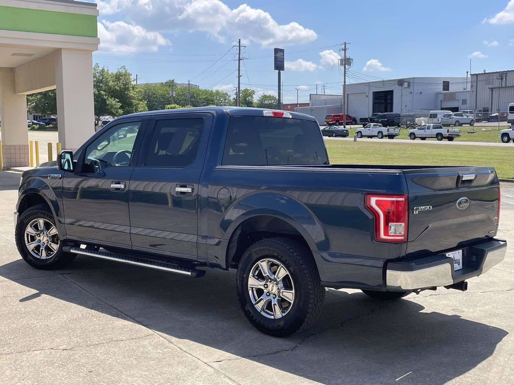 2016 Blue Jeans Metallic Ford F-150 XLT RWD Truck