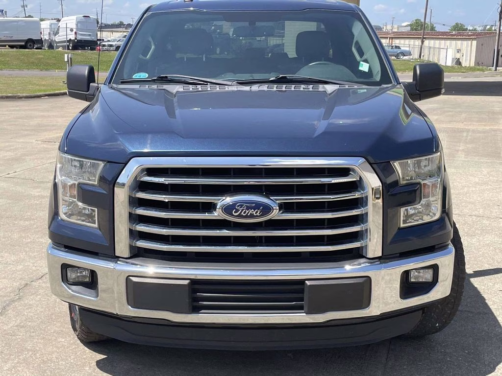 2016 Blue Jeans Metallic Ford F-150 XLT RWD Truck