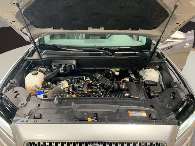 2021 Radiance Lincoln Nautilus Reserve AWD SUV