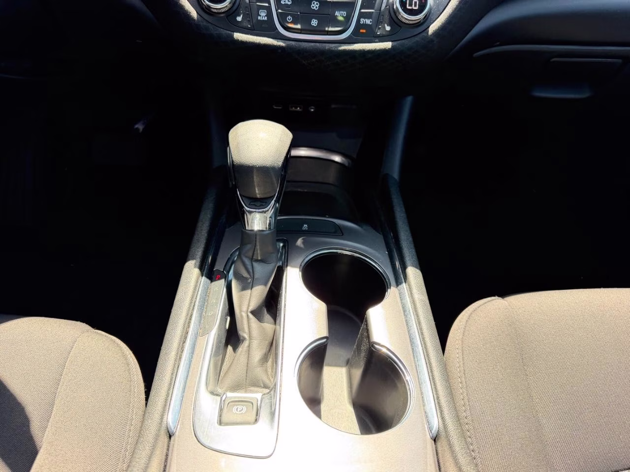 2023 Mineral Gray Metallic Chevrolet Malibu LT 1LT FWD Sedan