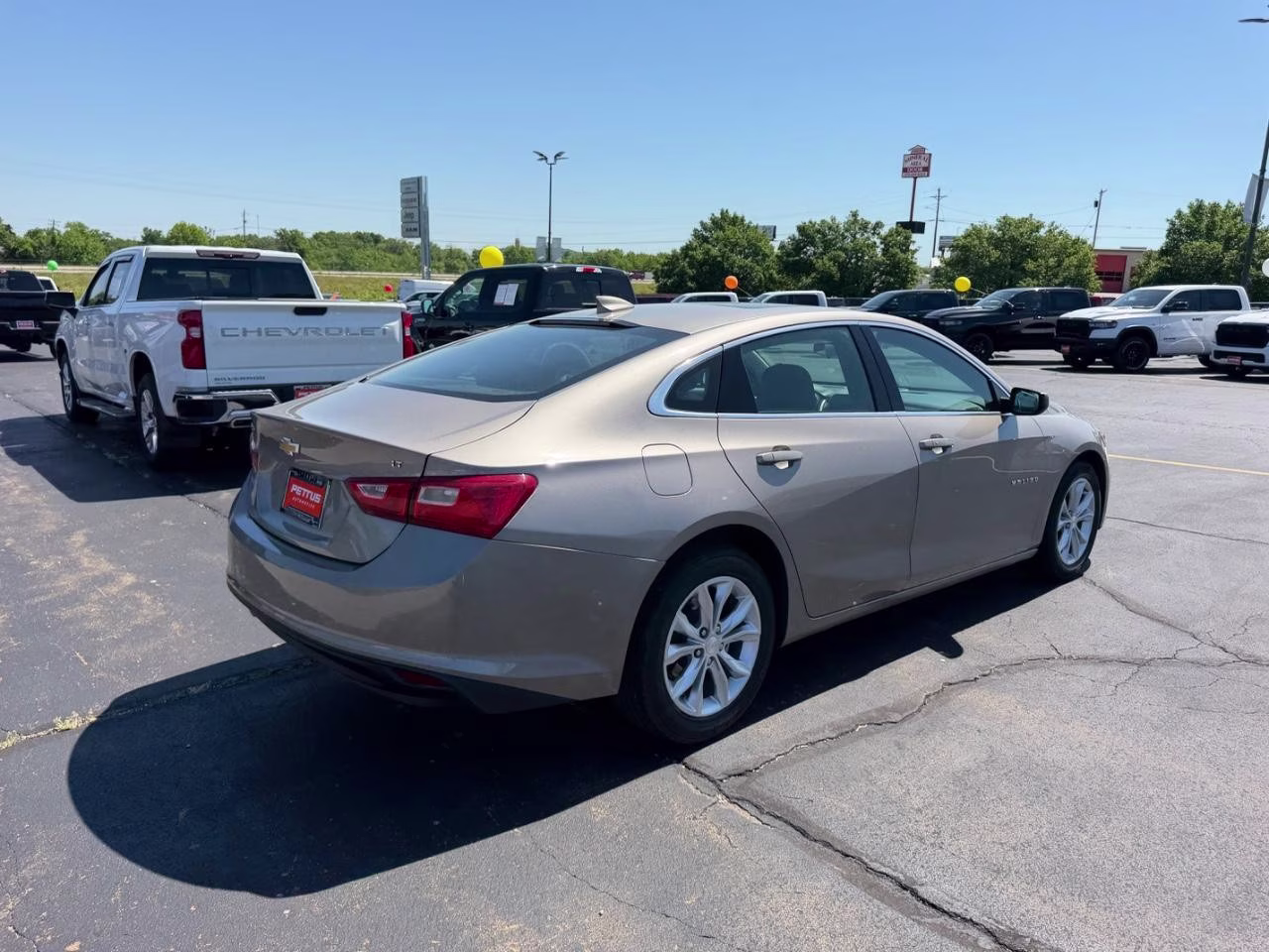 2023 Mineral Gray Metallic Chevrolet Malibu LT 1LT FWD Sedan