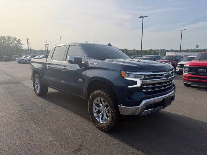2023 Northsky Blue Metallic Chevrolet Silverado LTZ 4X4 Truck