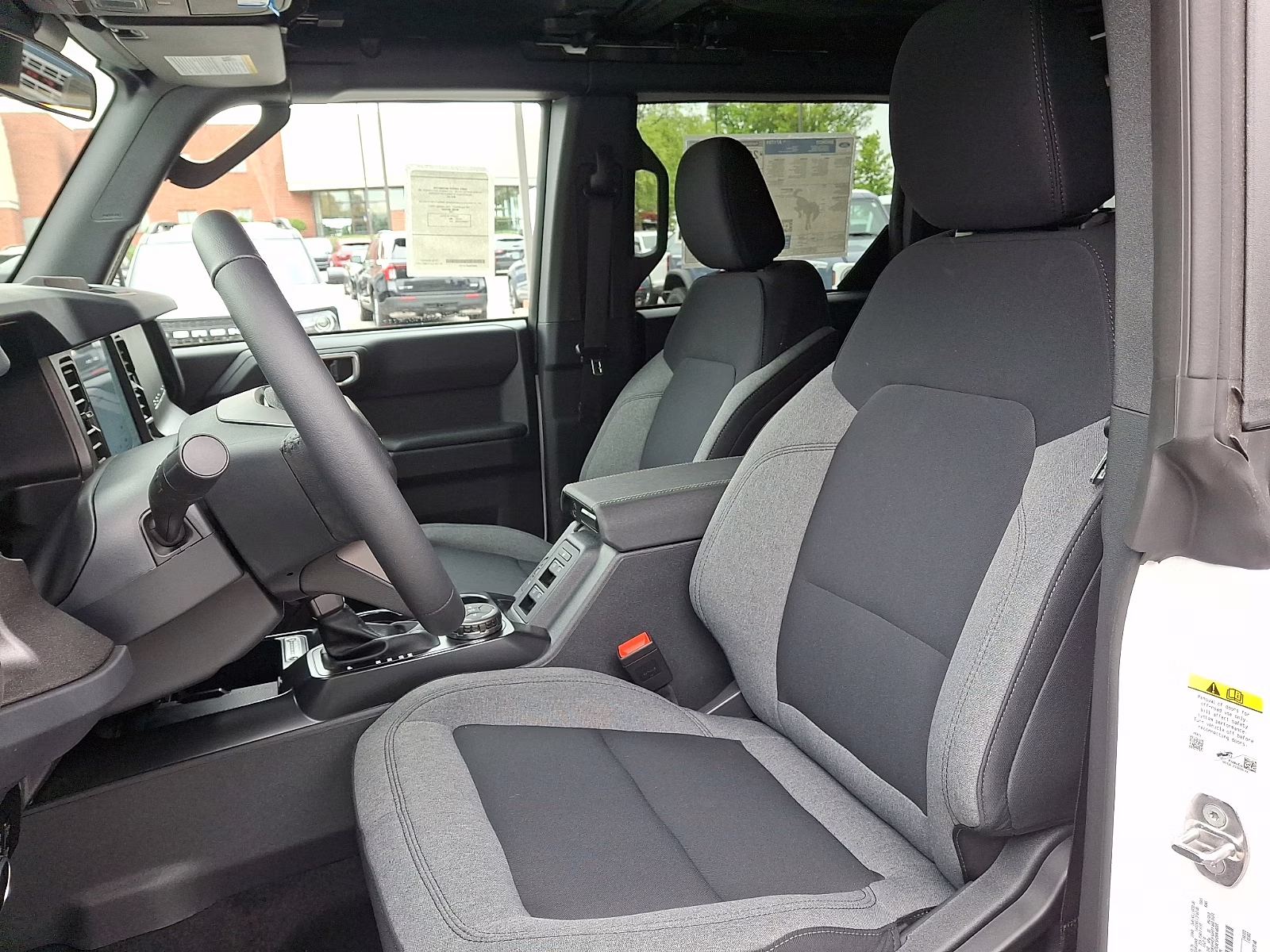 2026 Oxford White - YZ Ford Bronco Big Bend 4X4