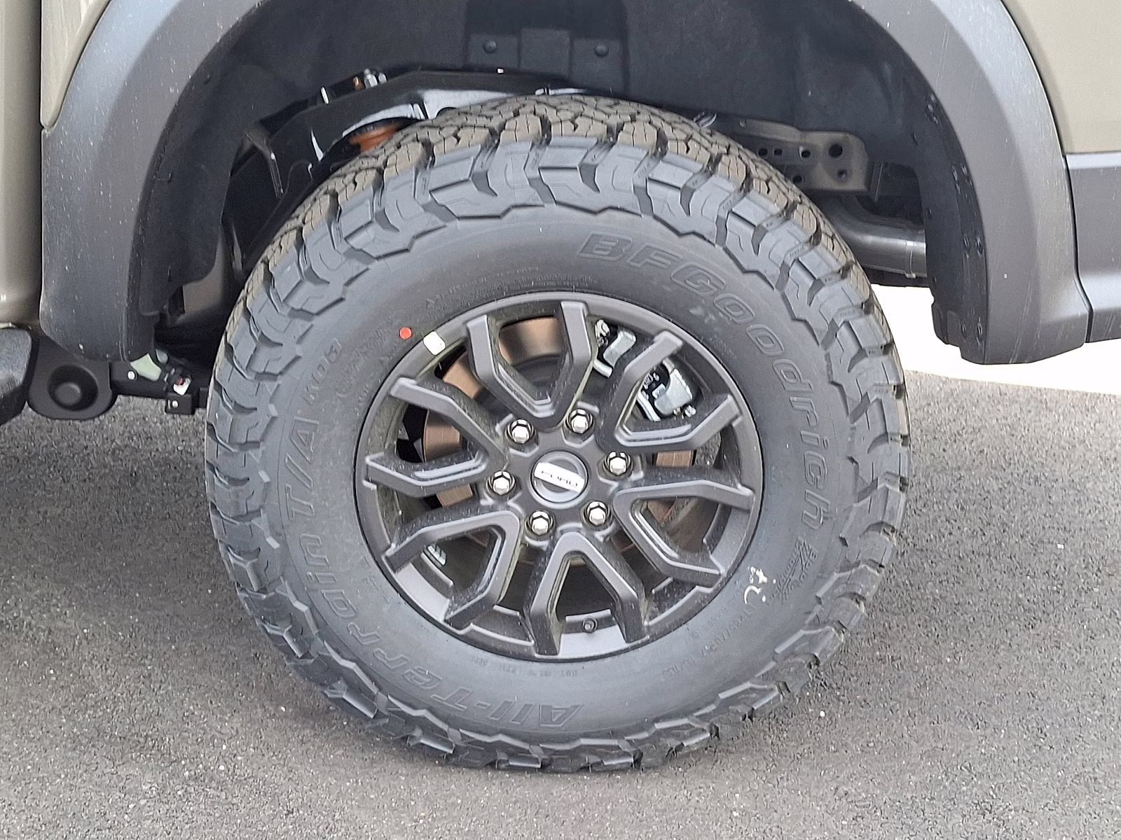 2026 Marsh Gray - T9 Ford Ranger Raptor 4X4