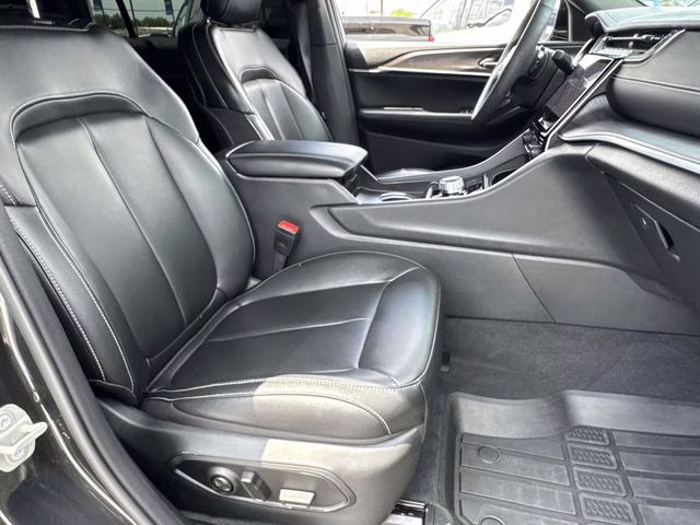 2024 Rocky Mountain Pearlcoat Jeep Grand Cherokee L Limited 4X4 SUV