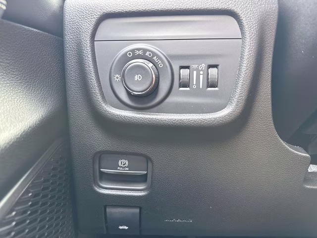 2024 Rocky Mountain Pearlcoat Jeep Grand Cherokee L Limited 4X4 SUV