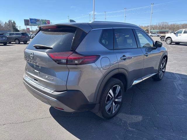 2023 Gun Metallic Nissan Rogue SL AWD SUV