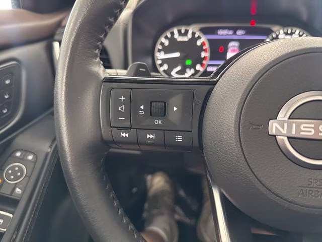 2023 Gun Metallic Nissan Rogue SL AWD SUV