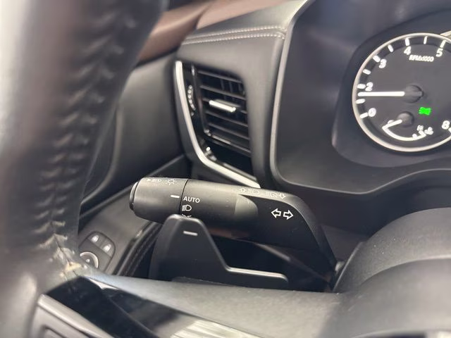 2023 Gun Metallic Nissan Rogue SL AWD SUV