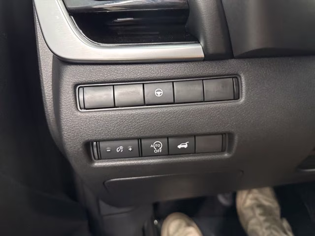 2023 Gun Metallic Nissan Rogue SL AWD SUV