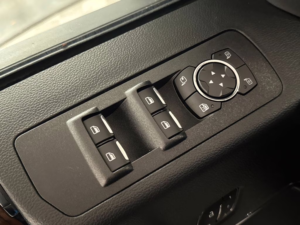 2019 Ingot Silver Ford F-150 Lariat RWD Truck