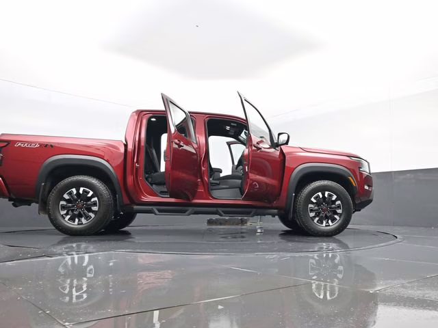 2023 Cardinal Red Metallic Tricoat Nissan Frontier PRO-4X 4X4 Truck