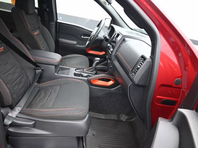 2023 Cardinal Red Metallic Tricoat Nissan Frontier PRO-4X 4X4 Truck