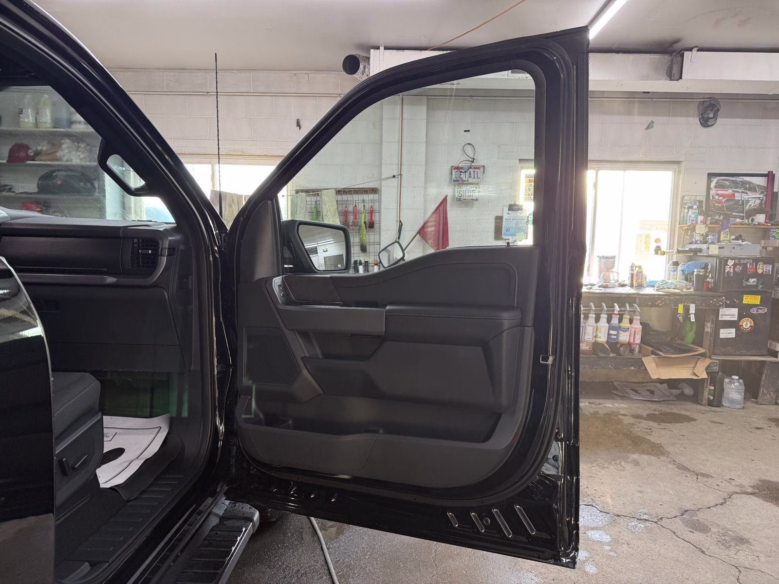 2026 Agate Black Metallic Ford F-150 XLT 4X4 Truck