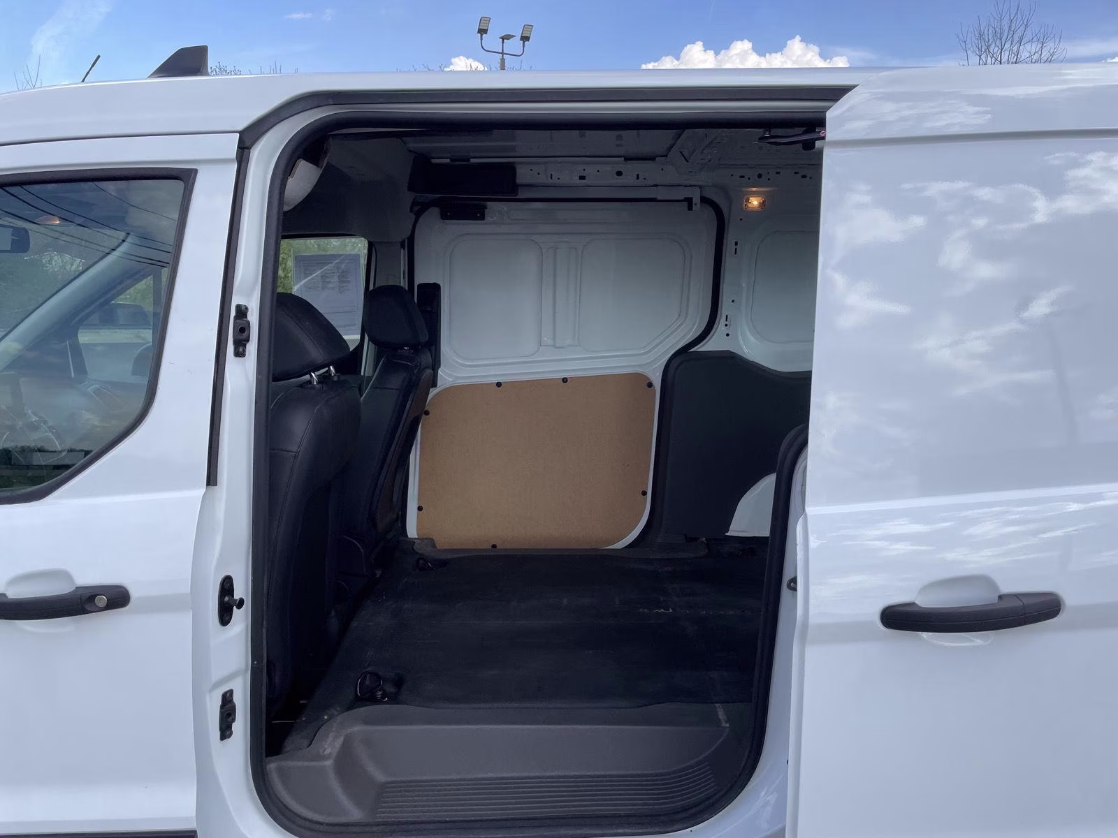 2022 Frozen White Ford Transit Connect Van XL FWD Van