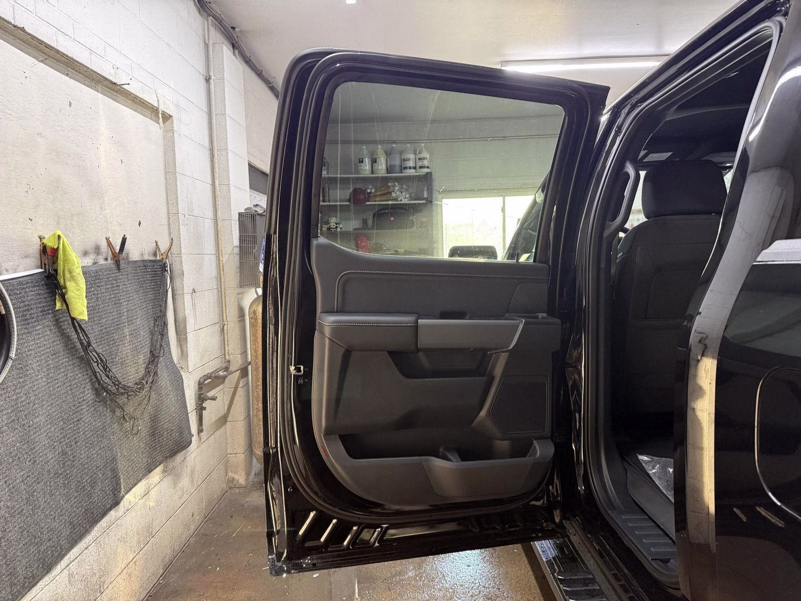 2026 Agate Black Metallic Ford F-150 XLT 4X4 Truck