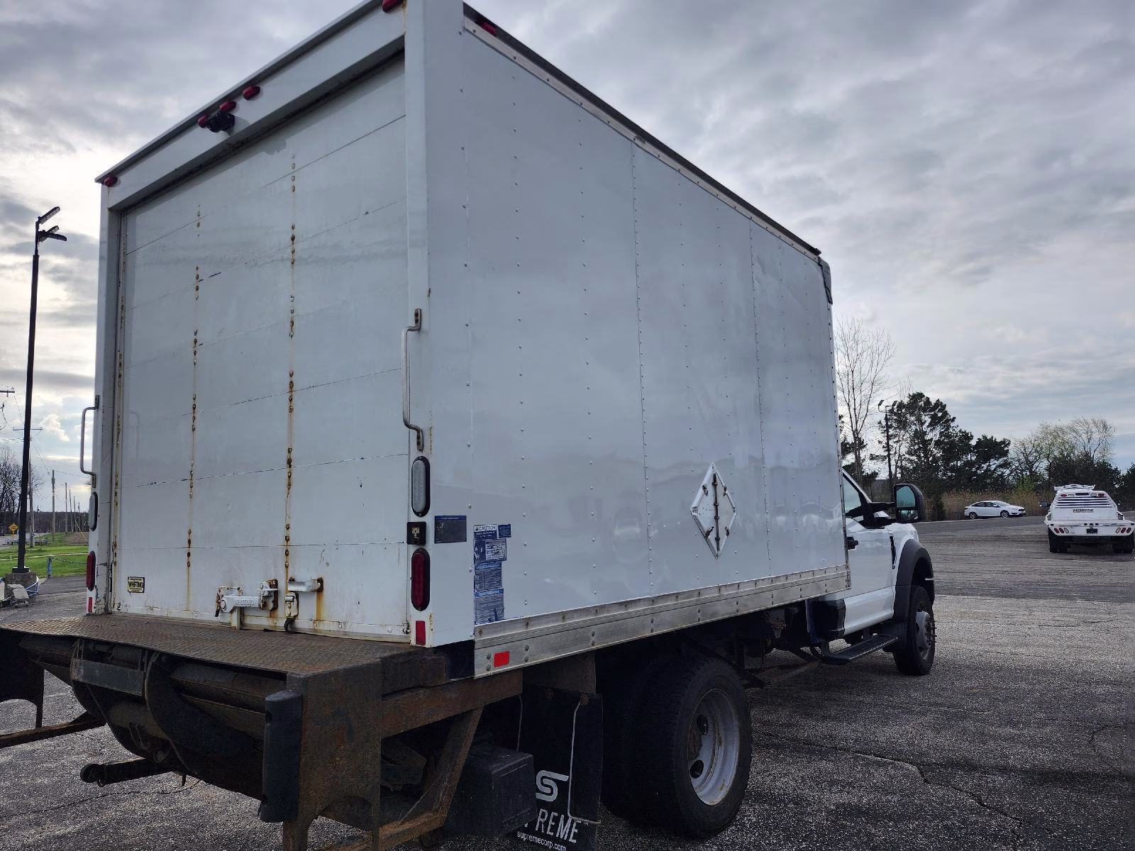 2017 Oxford White Ford Super Duty F-450 DRW XL RWD Truck