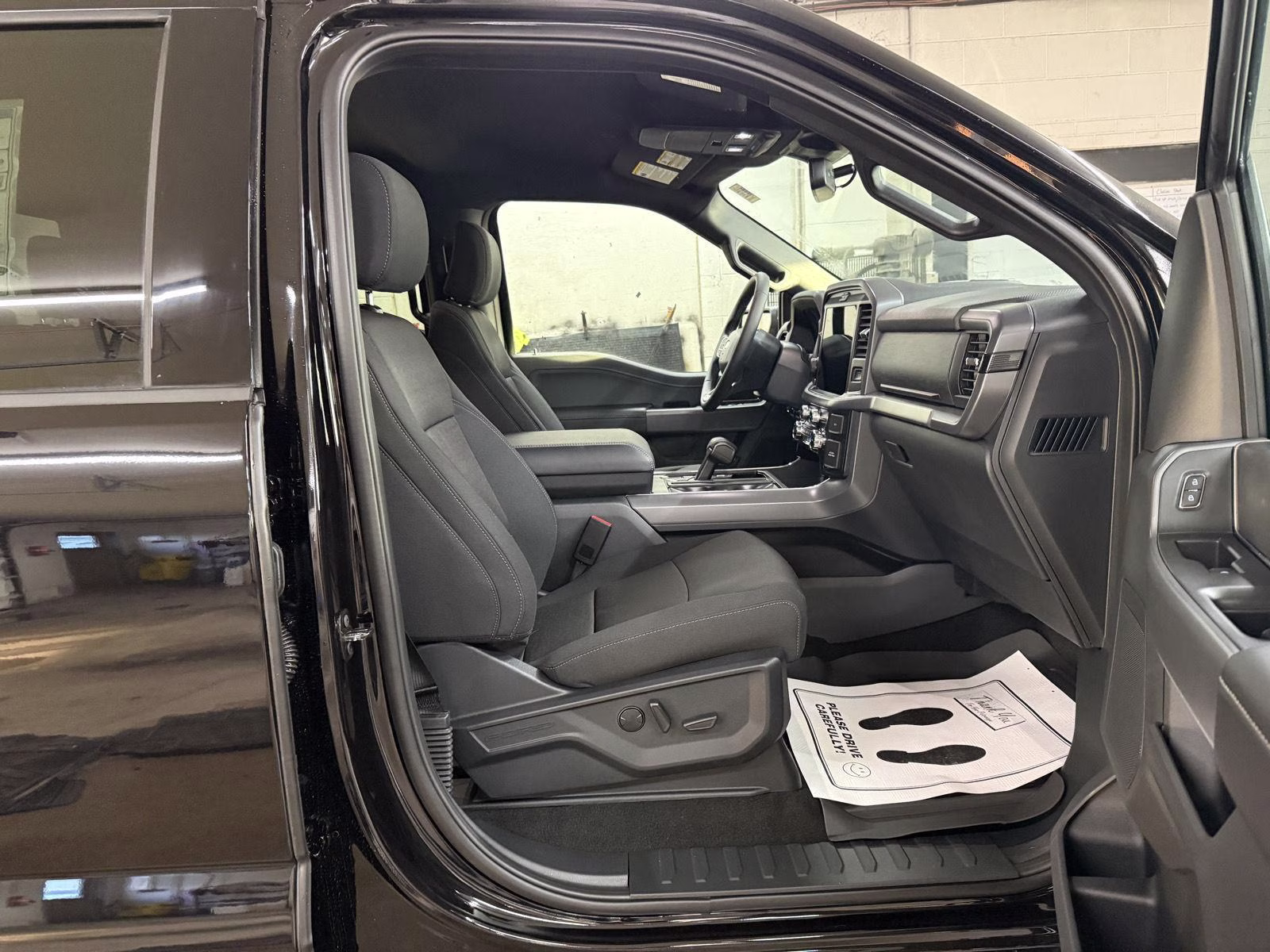 2026 Agate Black Metallic Ford F-150 XLT 4X4 Truck