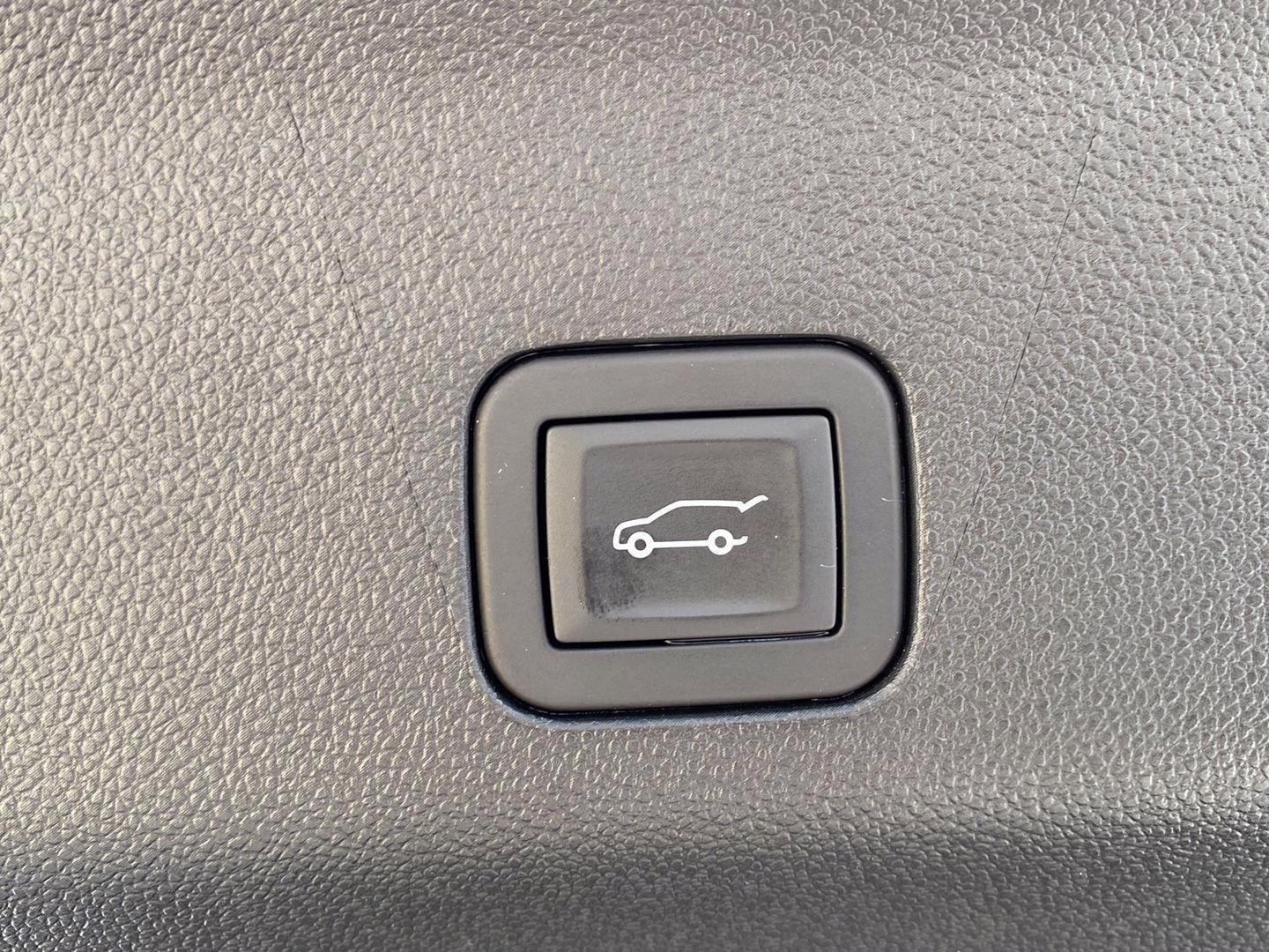 2025 Iridescent Pearl Tricoat Chevrolet Tahoe RST 4X4 SUV