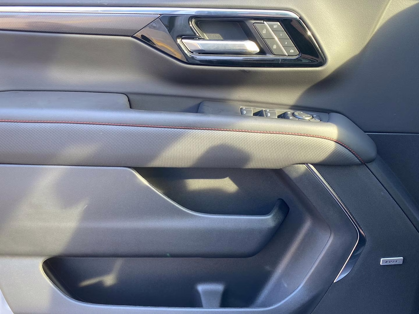 2025 Iridescent Pearl Tricoat Chevrolet Tahoe RST 4X4 SUV