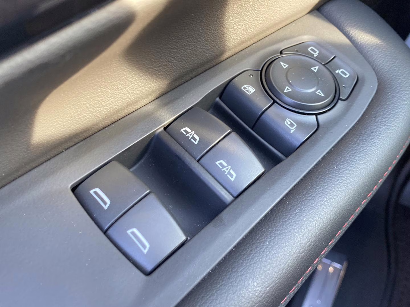 2025 Iridescent Pearl Tricoat Chevrolet Tahoe RST 4X4 SUV