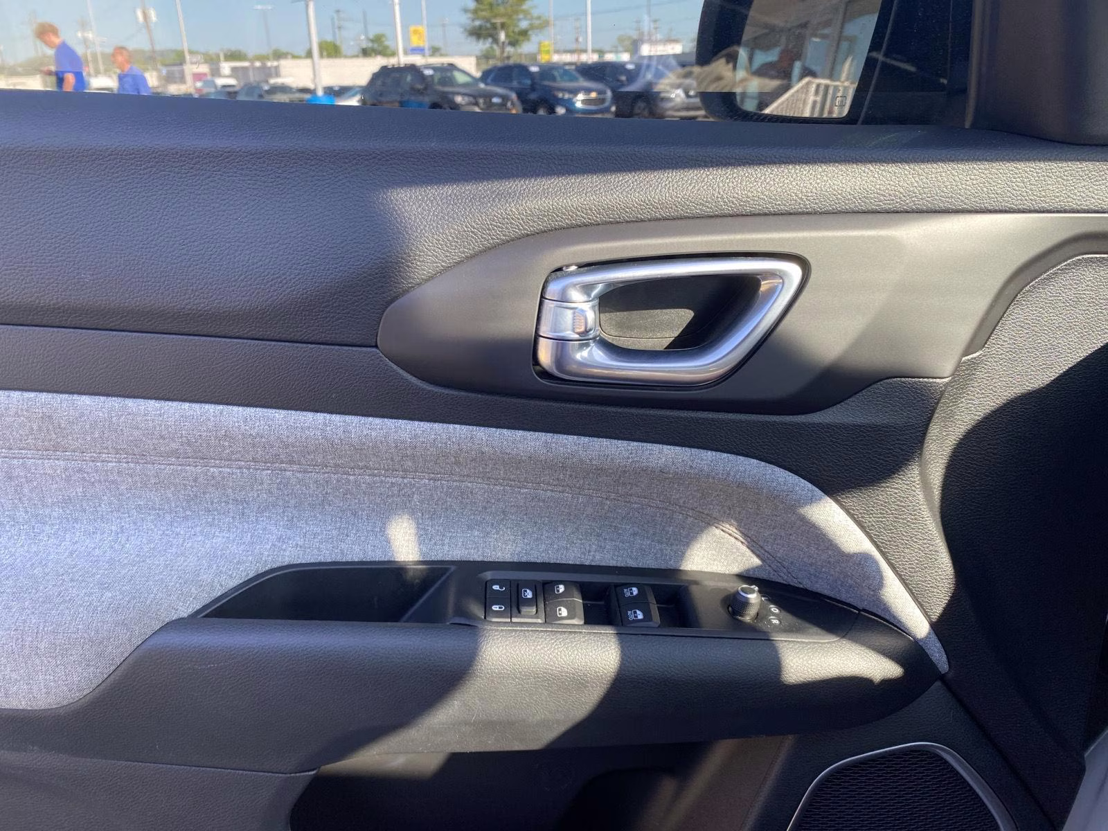 2022 Bright White Clearcoat Jeep Compass Latitude Lux 4X4 SUV