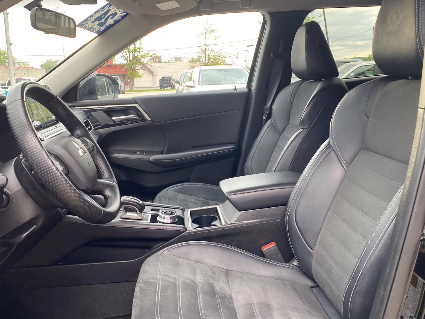 2024 Mitsubishi Outlander SE AWD SUV