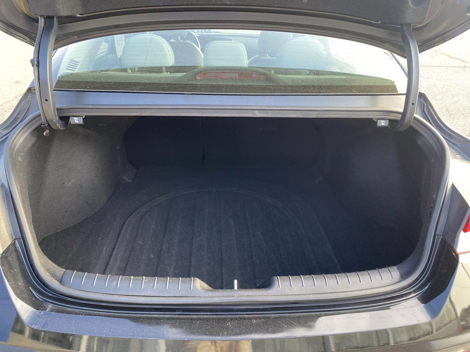 2024 Abyss Black Hyundai Elantra Limited FWD Sedan