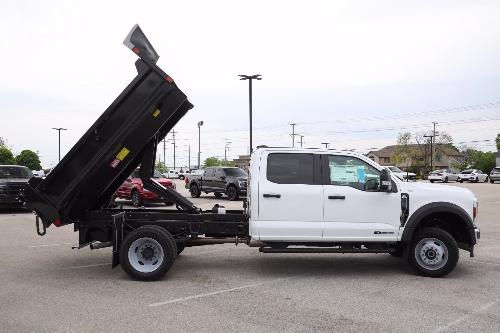 2026 Oxford White Ford Super Duty F-450 DRW XL 4X4 Truck