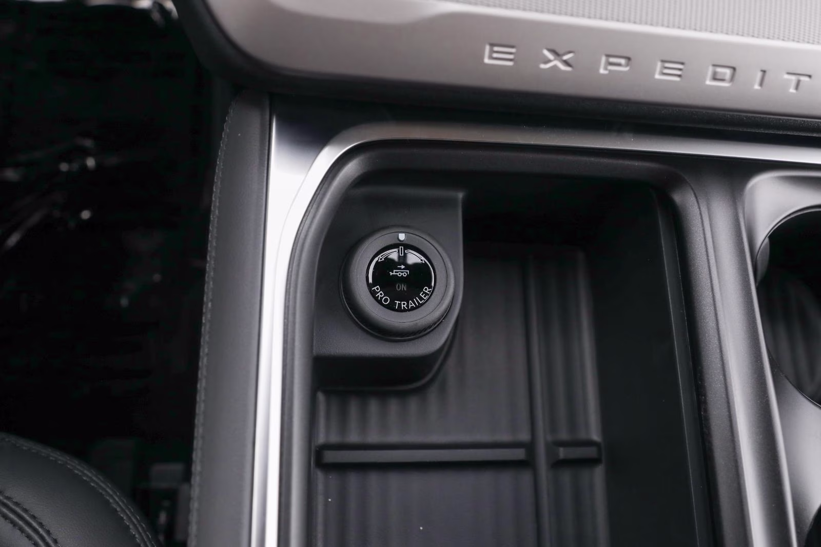 2026 Dark Matter Gray Metallic Ford Expedition Max Active 4X4 SUV