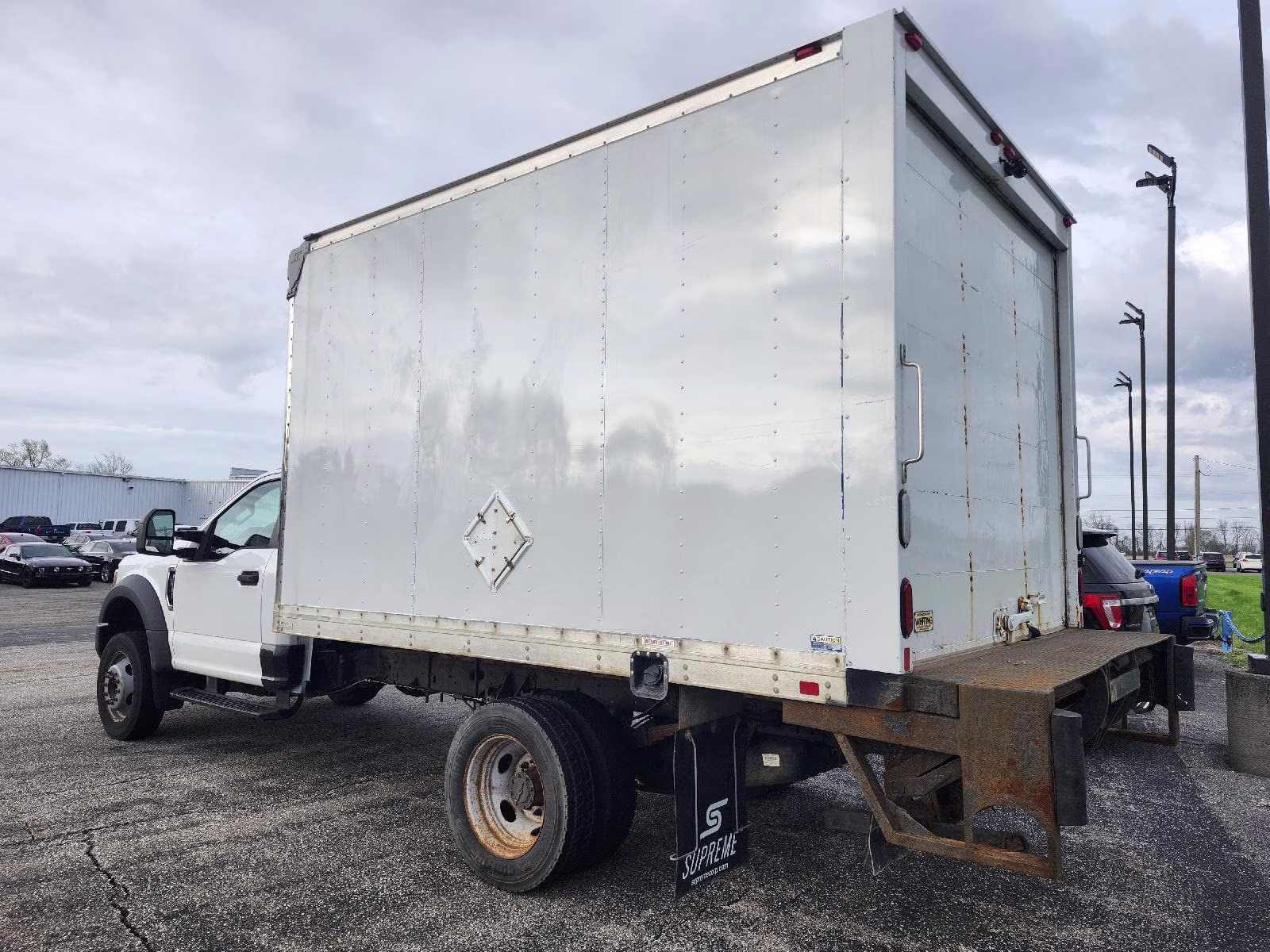 2017 Oxford White Ford Super Duty F-450 DRW XL RWD Truck