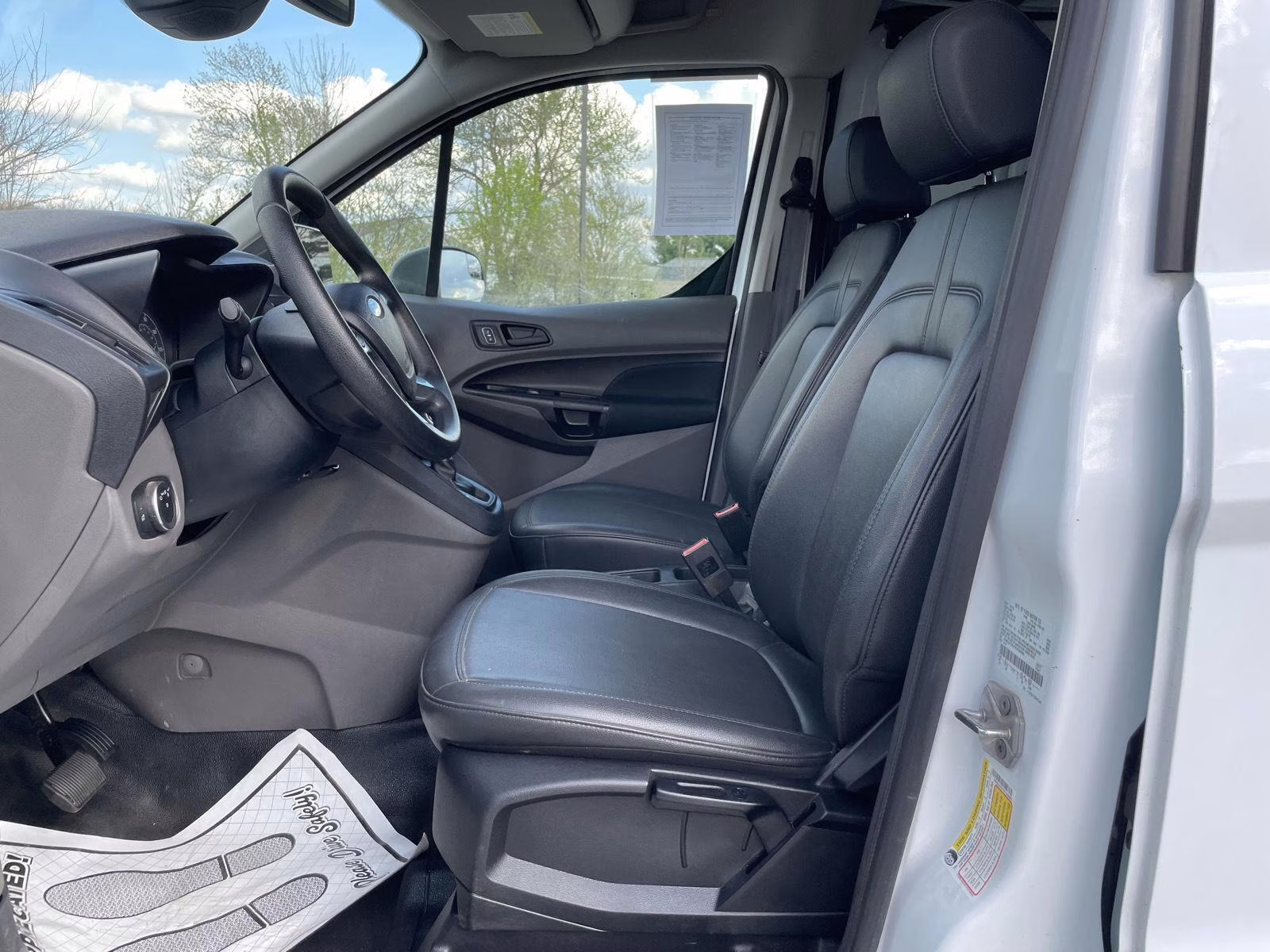 2022 Frozen White Ford Transit Connect Van XL FWD Van