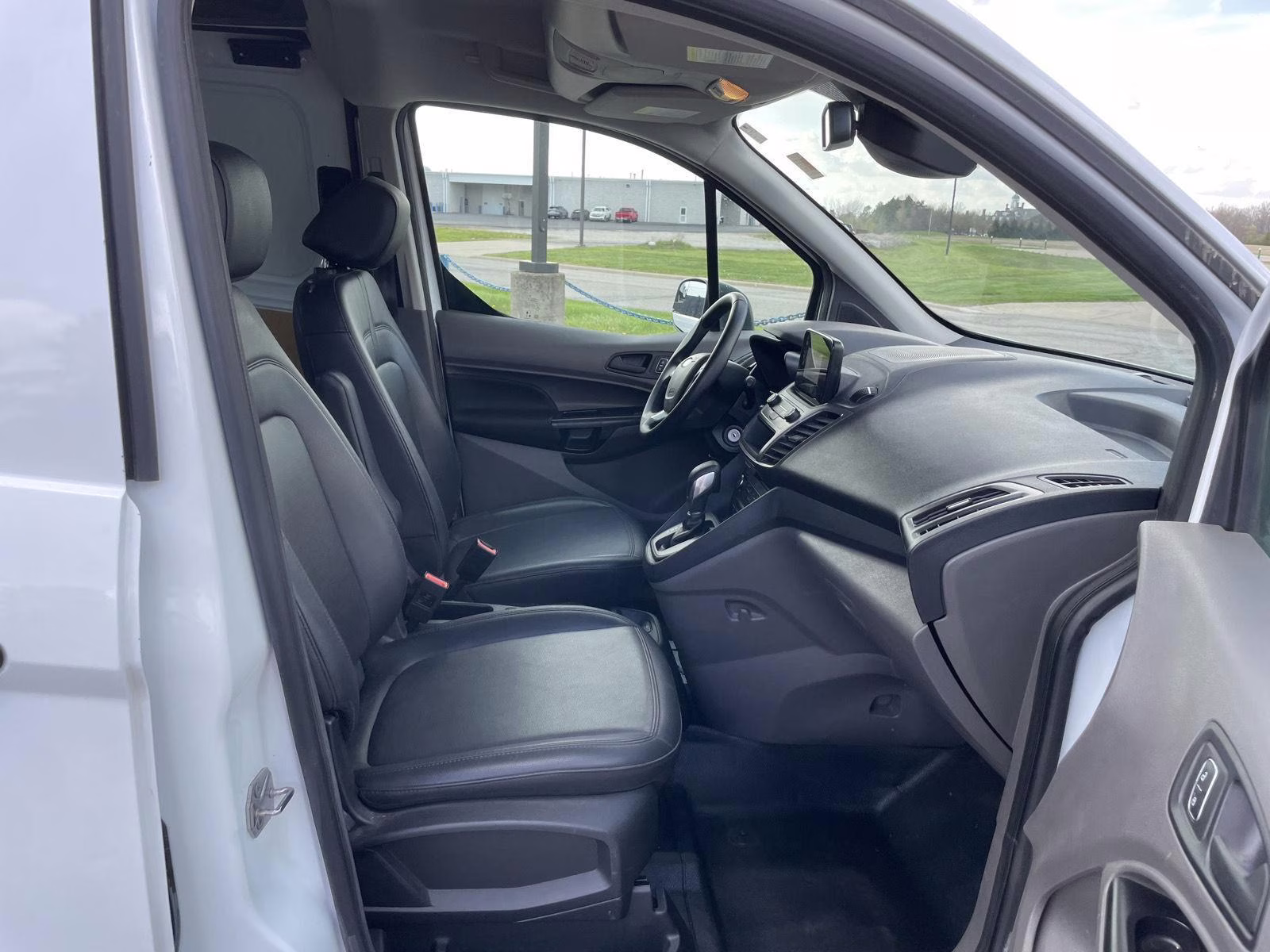 2022 Frozen White Ford Transit Connect Van XL FWD Van