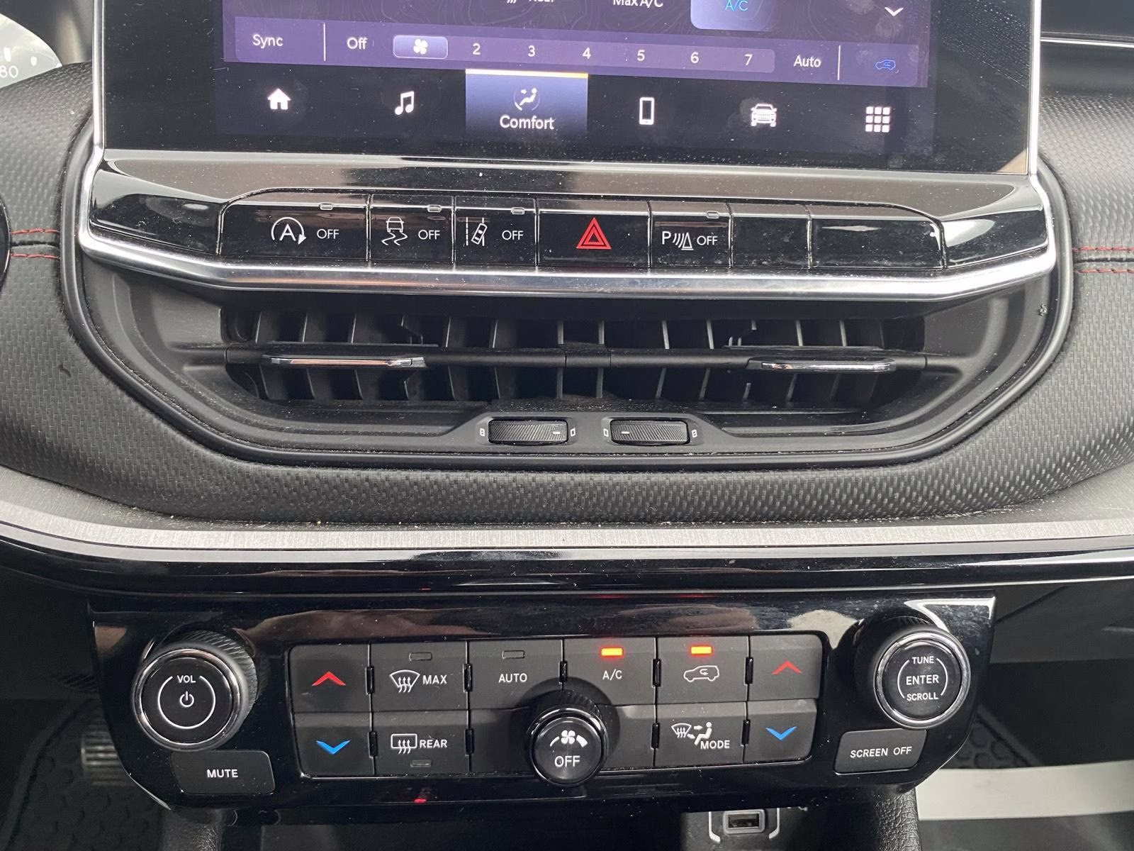 2025 Red Hot Pearlcoat Jeep Compass Trailhawk 4X4 SUV