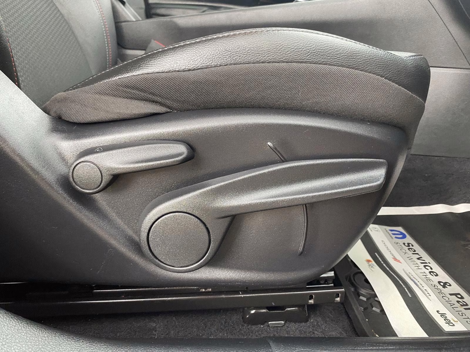 2025 Red Hot Pearlcoat Jeep Compass Trailhawk 4X4 SUV