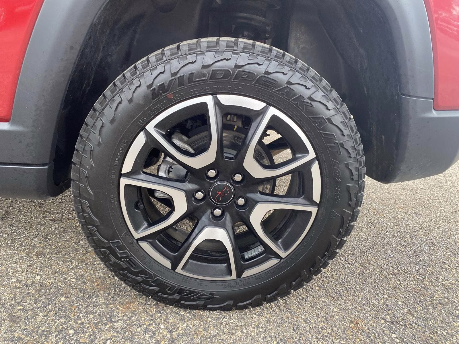 2025 Red Hot Pearlcoat Jeep Compass Trailhawk 4X4 SUV