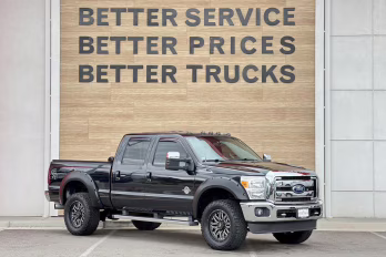 2015 Tuxedo Black Metallic Ford Super Duty F-250 SRW Lariat 4X4 Truck