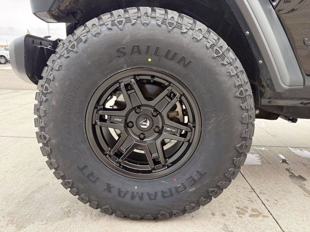 2023 Black Clearcoat Jeep Gladiator Sport S 4X4 Truck