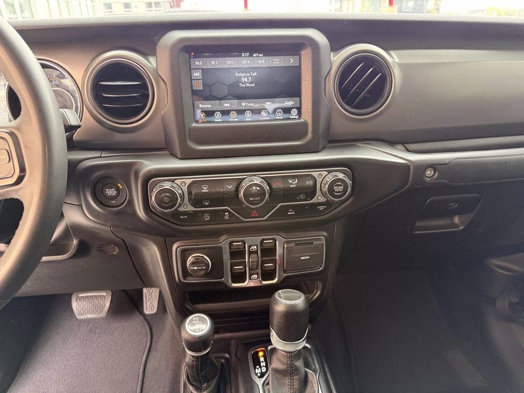 2023 Black Clearcoat Jeep Gladiator Sport S 4X4 Truck