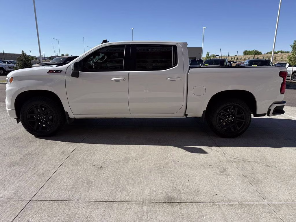2024 Summit White Chevrolet Silverado 1500 RST 4X4 Truck