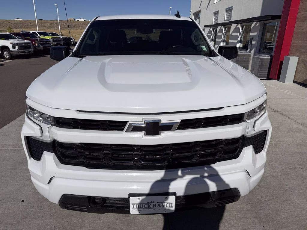2024 Summit White Chevrolet Silverado 1500 RST 4X4 Truck
