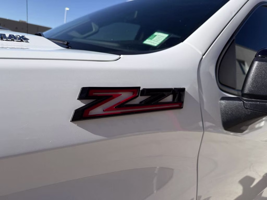 2024 Summit White Chevrolet Silverado 1500 RST 4X4 Truck