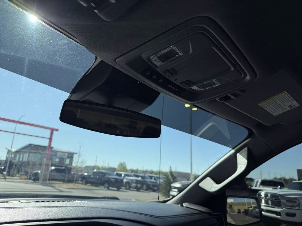 2024 Summit White Chevrolet Silverado 1500 RST 4X4 Truck