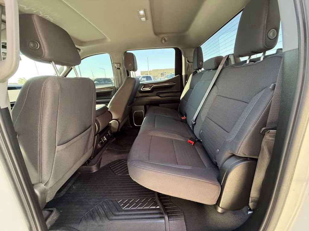 2024 Summit White Chevrolet Silverado 1500 RST 4X4 Truck