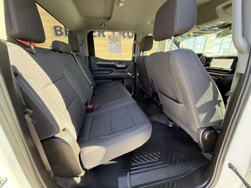 2024 Summit White Chevrolet Silverado 1500 RST 4X4 Truck