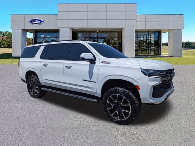 2022 Summit White Chevrolet Suburban Z71 4X4 SUV