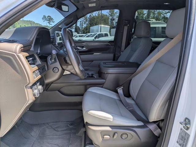2022 Summit White Chevrolet Suburban Z71 4X4 SUV
