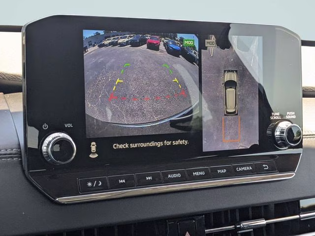 2024 Labrador Black Pearl Mitsubishi Outlander SE AWD SUV