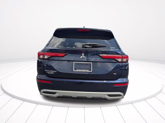 2024 Cosmic Blue Metallic Mitsubishi Outlander SE AWD SUV